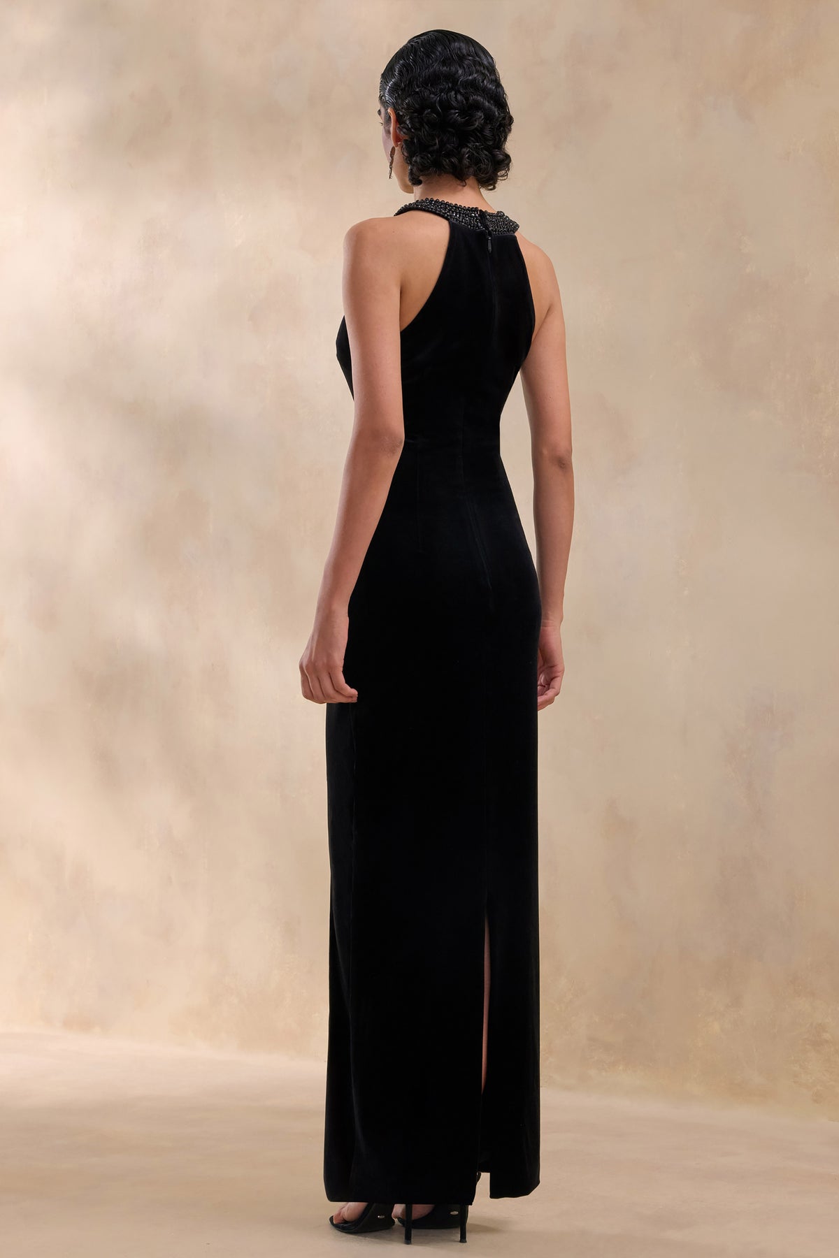 ECM_HR_CL136909002---Darya-_-Black-Velvet-Embellished-High-Neck-Maxi-Dress-1.jpg