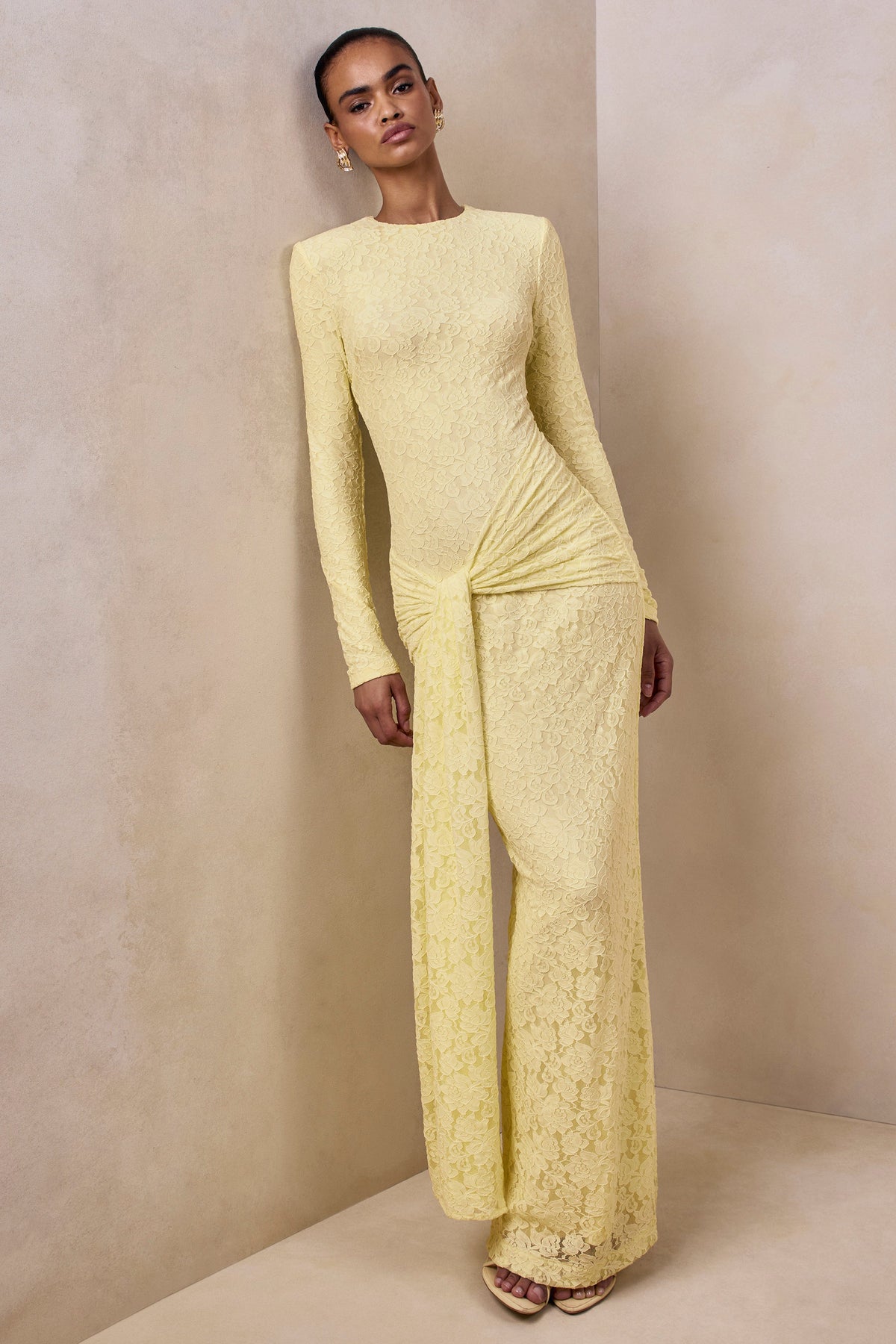 CL13726412106_ECM_HR_CL137264121_-_Evangela_Lemon_Lace_Crew-Neck_Maxi_Dress_With_Wrap-Detail4