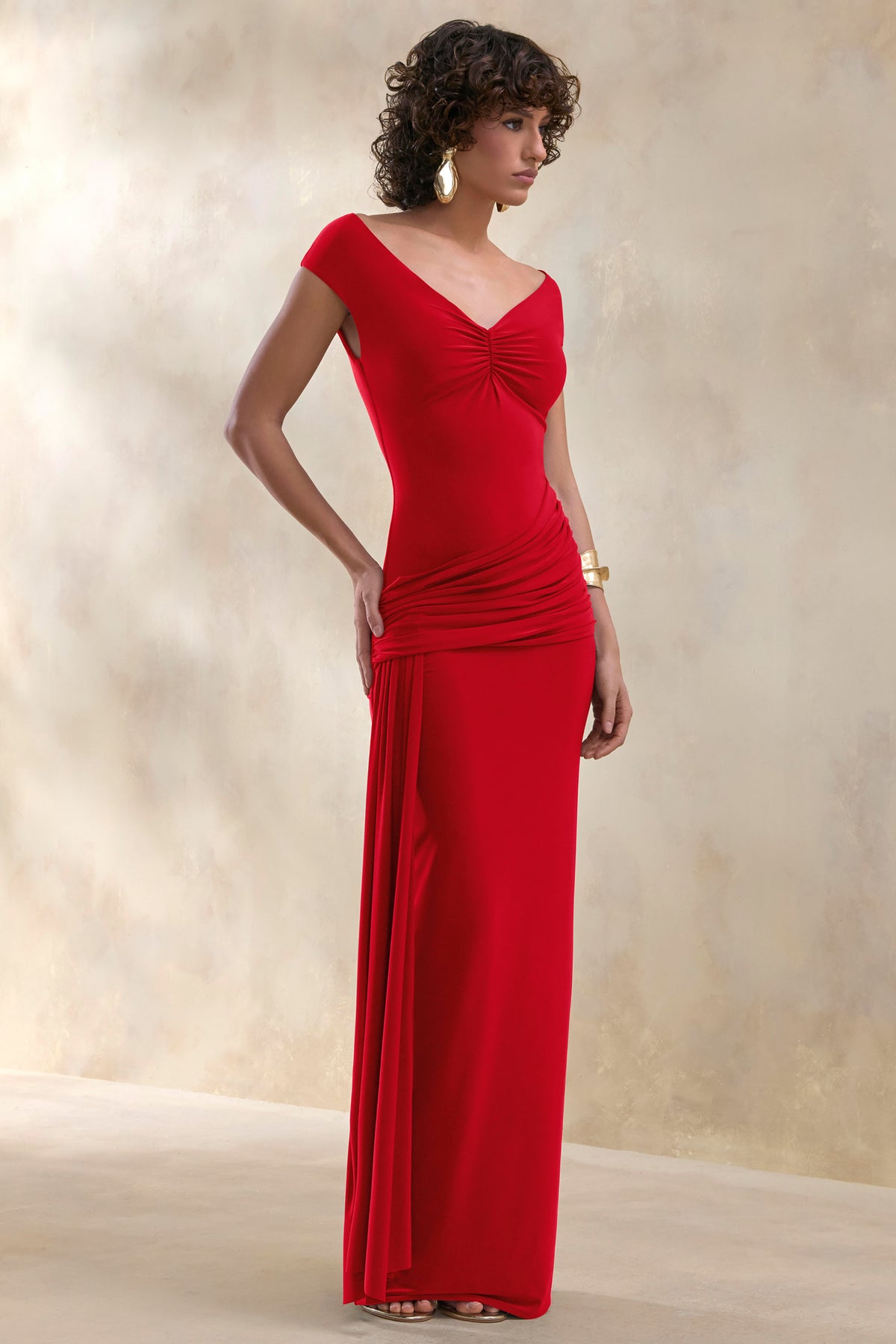 ECM_HR_CCL137600100---Petronia-Red-V-Neck-Maxi-Dress-With-Wrap-Detaill-2.jpg