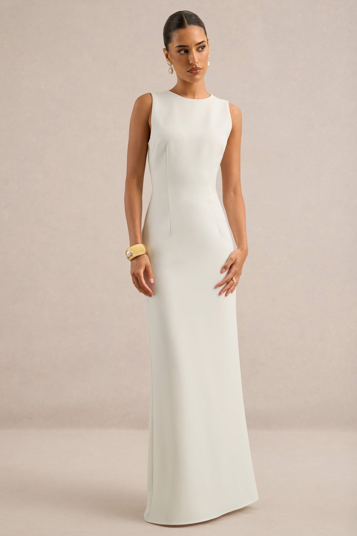 CL137673110 - Astrelle | White High-Neck Maxi Dress7.jpg
