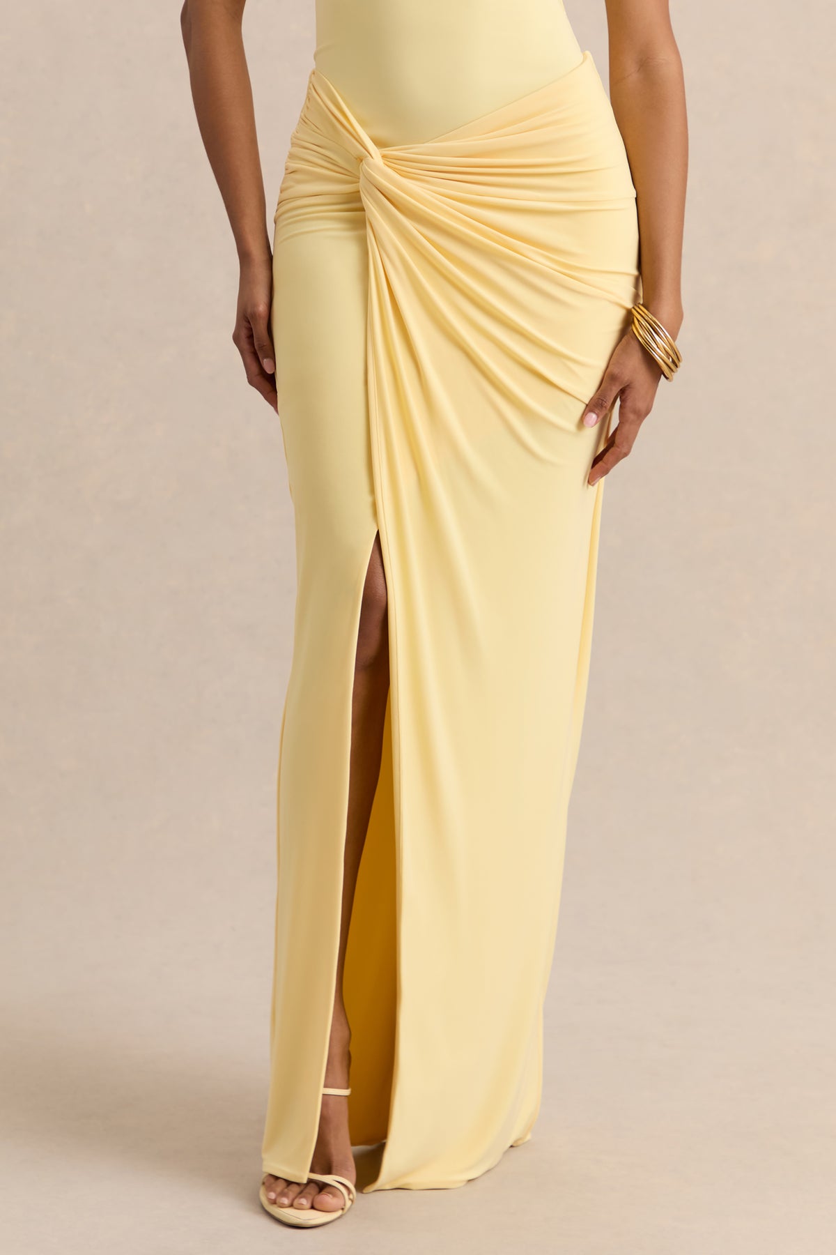 ECM_HR_CL137817121---Kesia-_-Lemon-Twisted-Asymmetric-Bodysuit-+-CL137833121---Idris-_-Lemon-Twisted-Waist-Maxi-Skirt-With-Front-Split-12.jpg