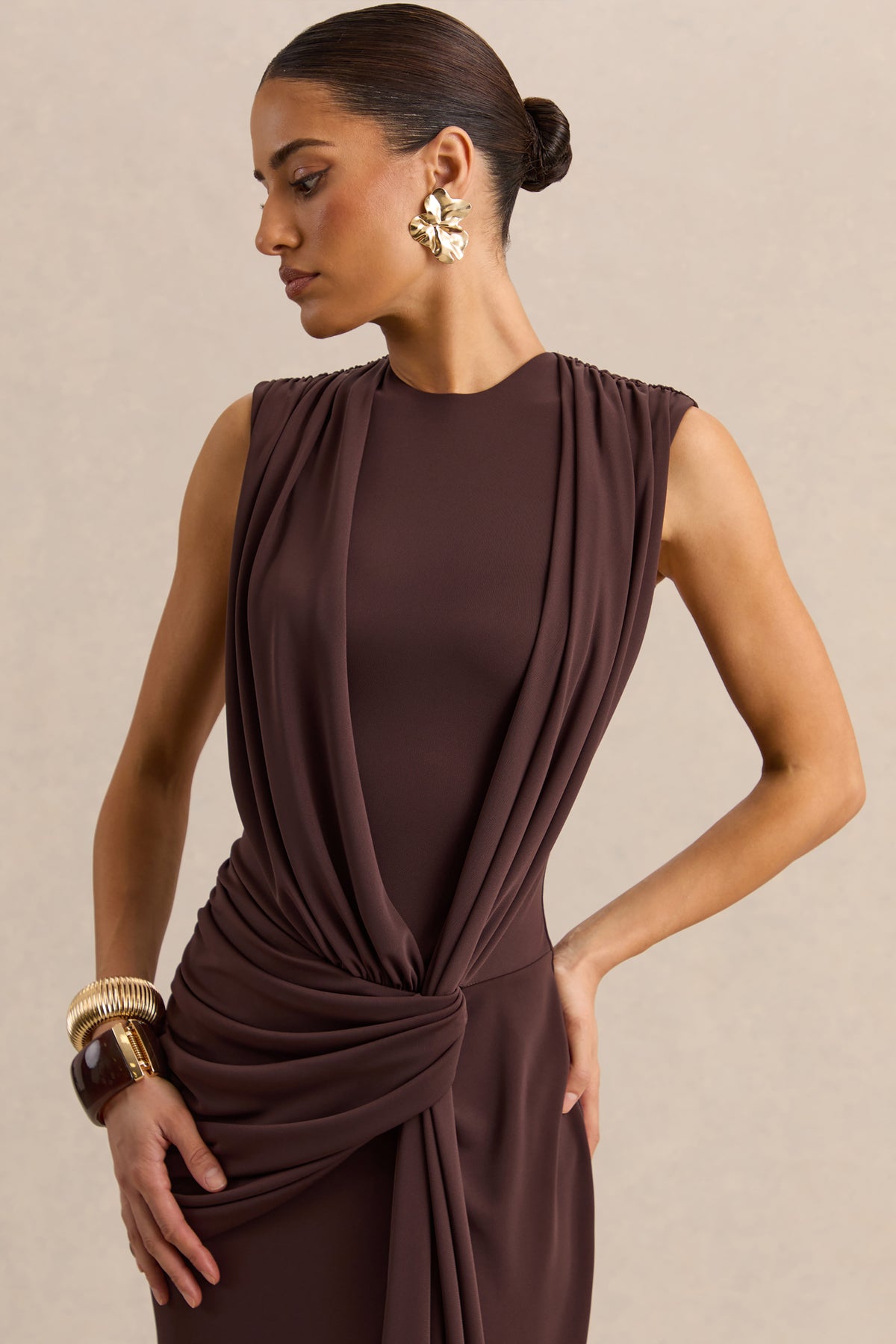 ECM_HR_CL137865021---Blythia---Brown-Round-Neck-Maxi-Dress-With-Gathered-Detailing--1.jpg