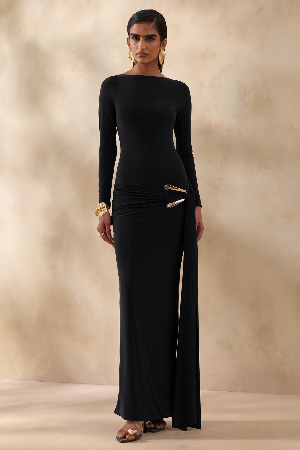 ECM_HR_CL137884001 -  Astrielle | Black Round-Neck With Gold-Detail And Sash 1.jpg