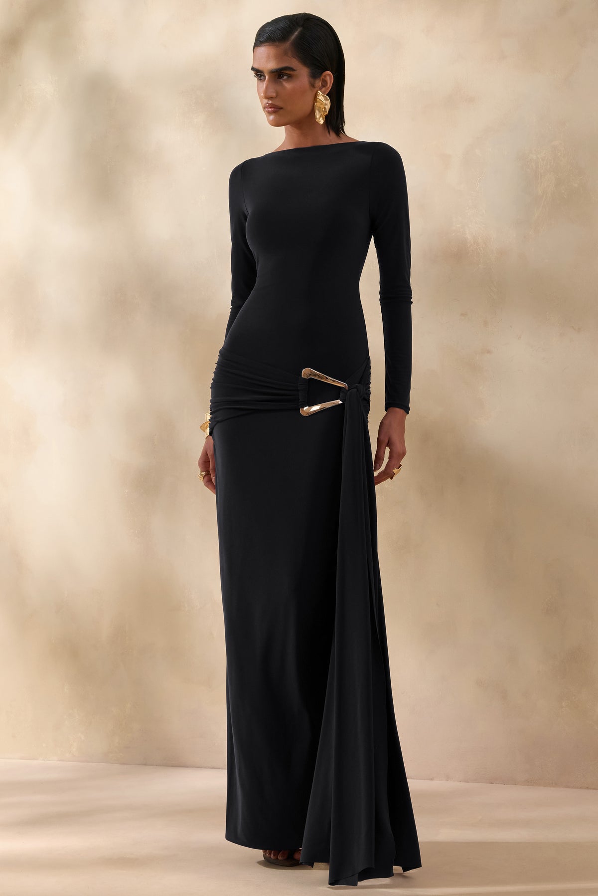 ECM_HR_CL137884001 -  Astrielle | Black Round-Neck With Gold-Detail And Sash 2.jpg
