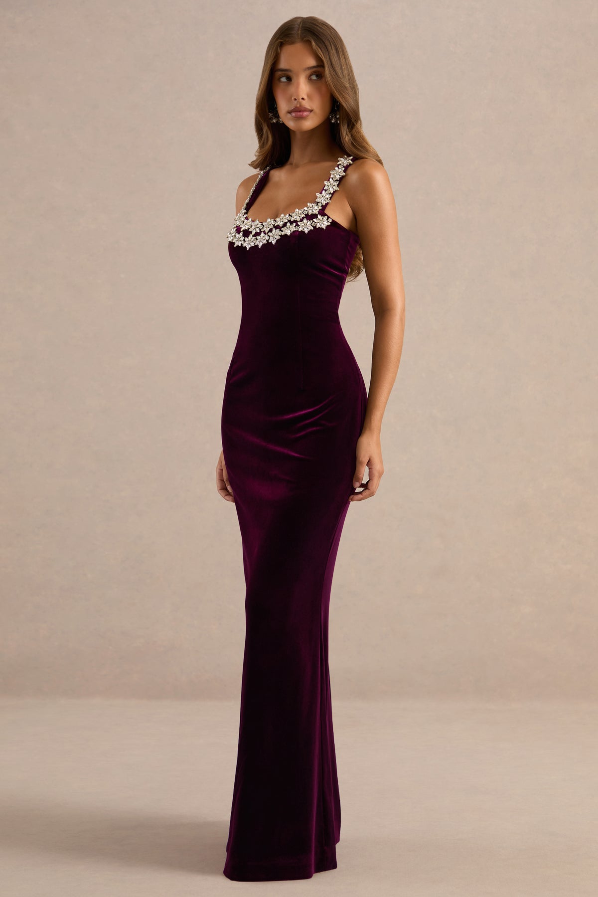 ECM_HR_CL138164102_Eilin Burgundy Velvet Embellished Square-Neck Maxi Dress 53.jpg
