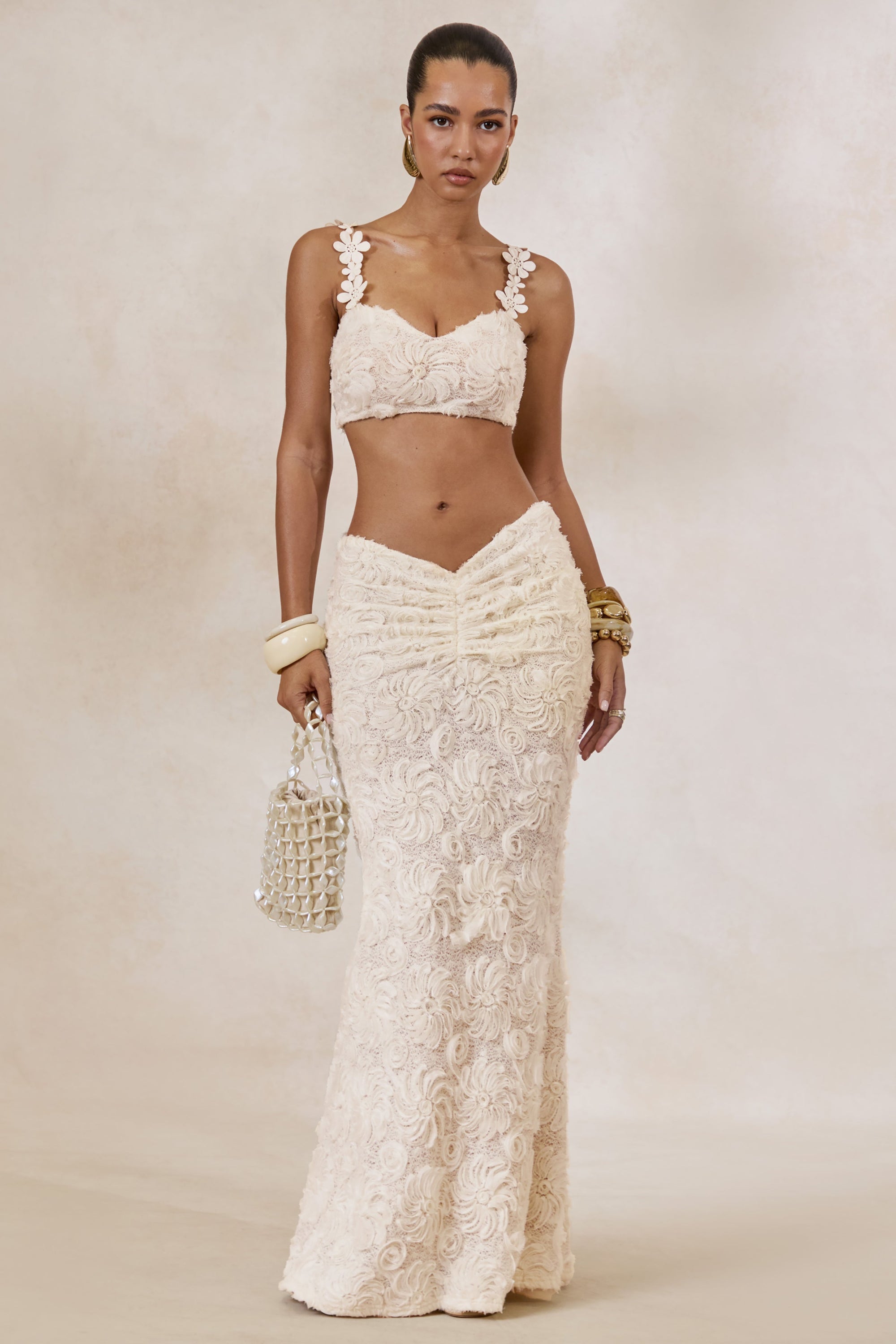 CL13847811008_ECM_HR_CL138478110---Arlina-_-White-Lace-Maternity-Maxi-Skirt-With-Gathered-Detailing-_-CL138477110---Arlina-_-White-Lace-Scoop-Neck-Maternity-Crop-Top-1