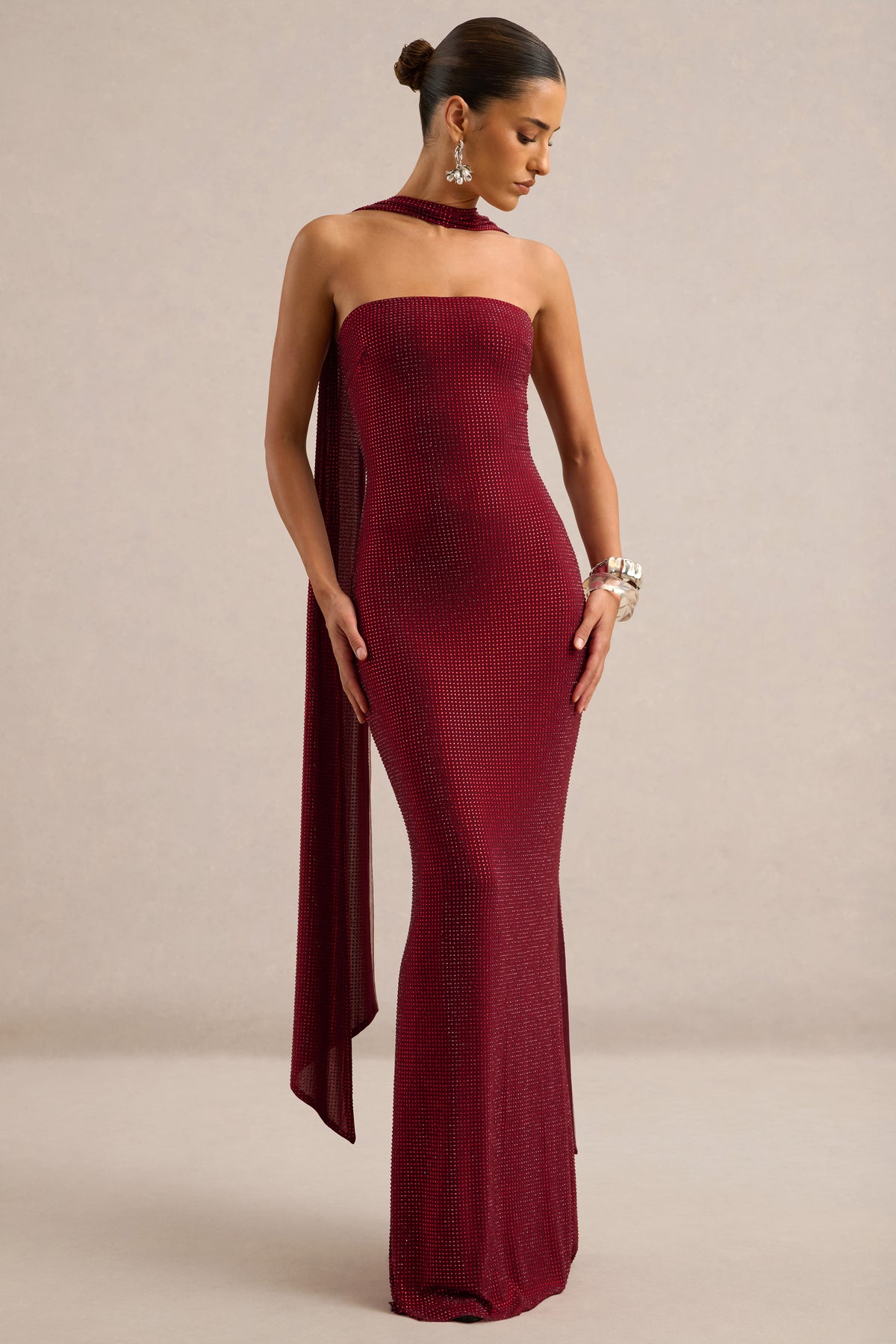 ECM_HR_CL138530102_Dafina_Burgundy_9274.jpg