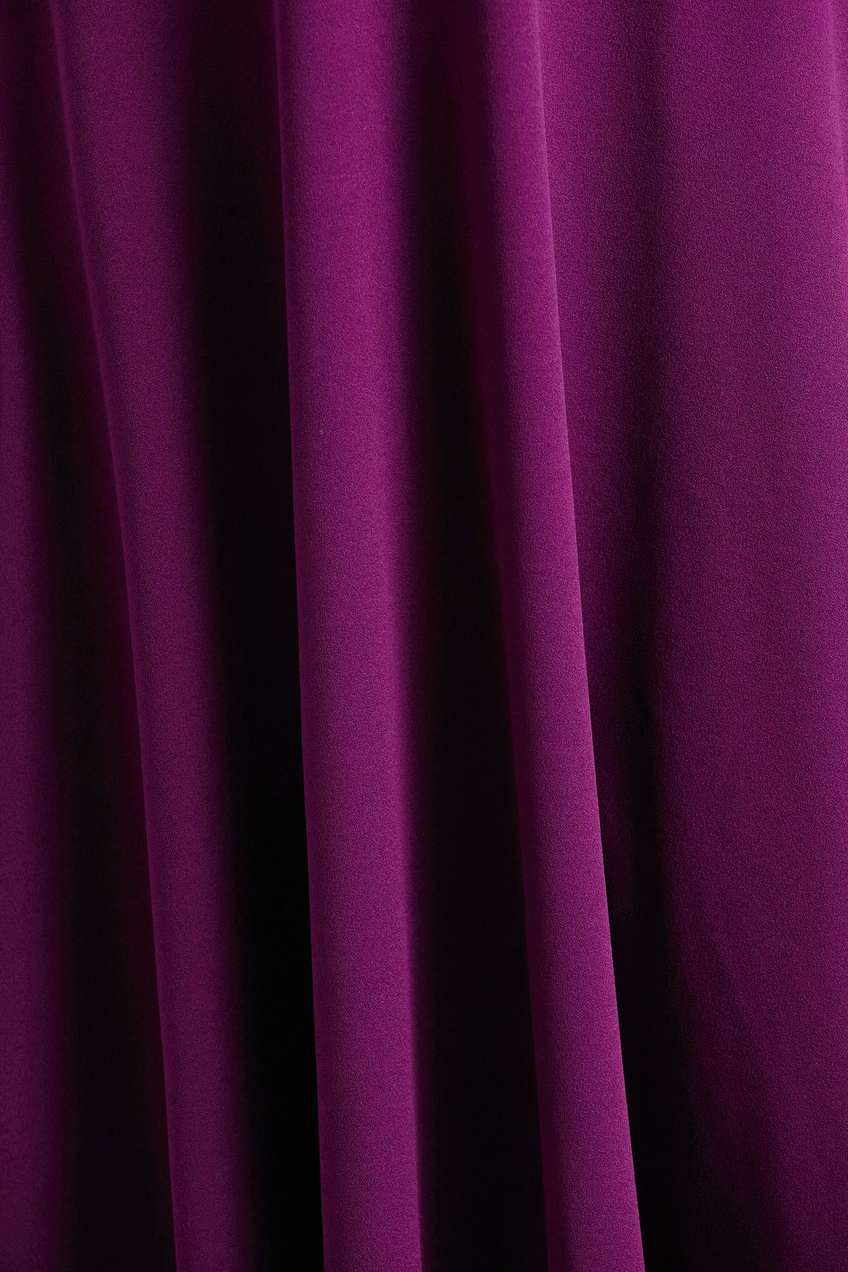 ECM_HR_CL138720090 - Andromeda Plum Sweetheart Midi Dress04.jpg