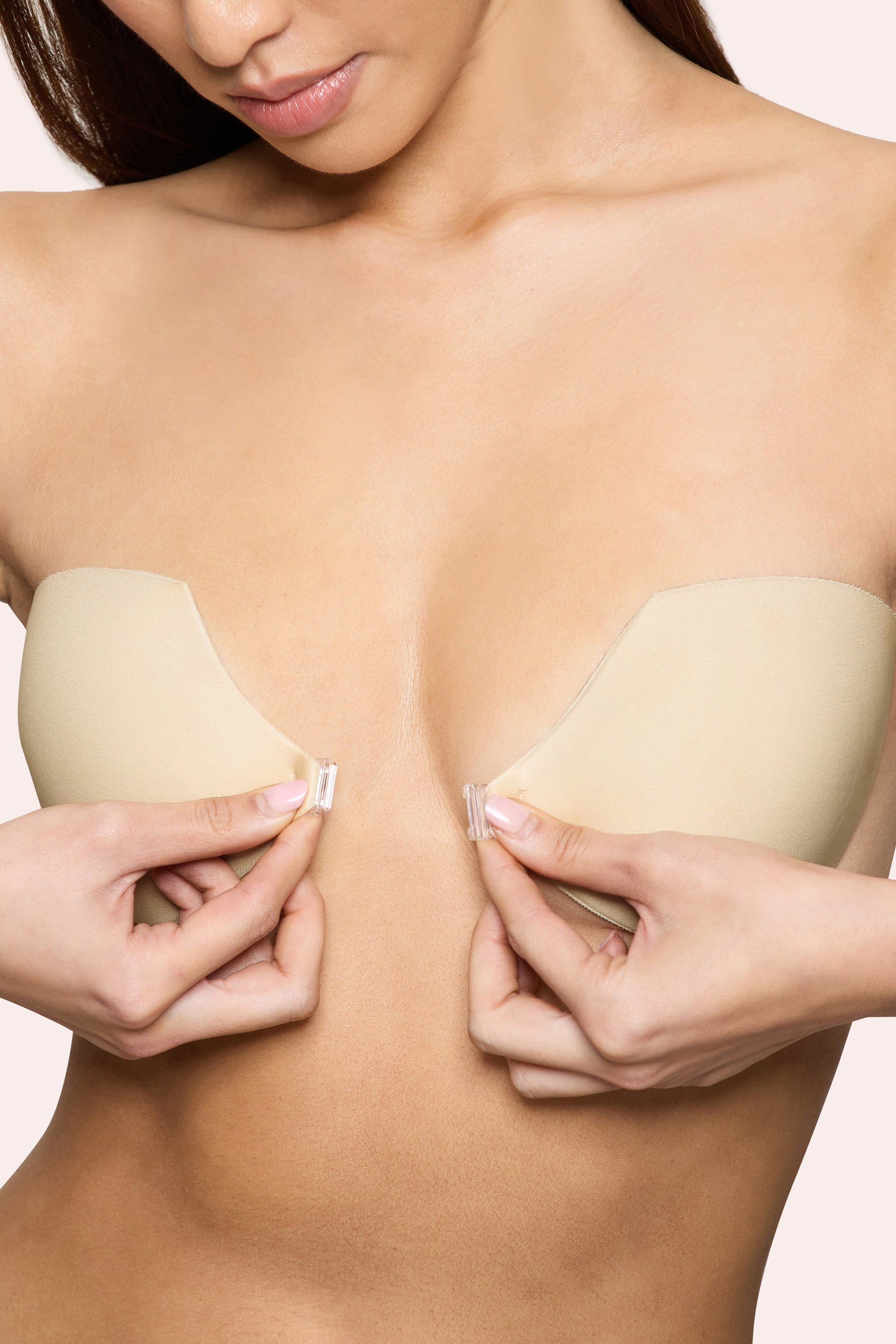 Demi Sticky Bra | Boomba Piaskowy przylepny biustonosz Demi
