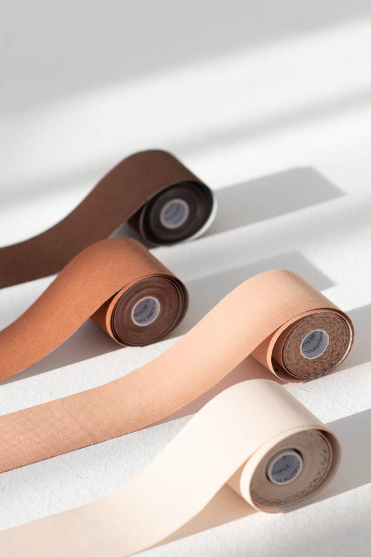 Shape Tape | NOOD Taśma na piersi No 3