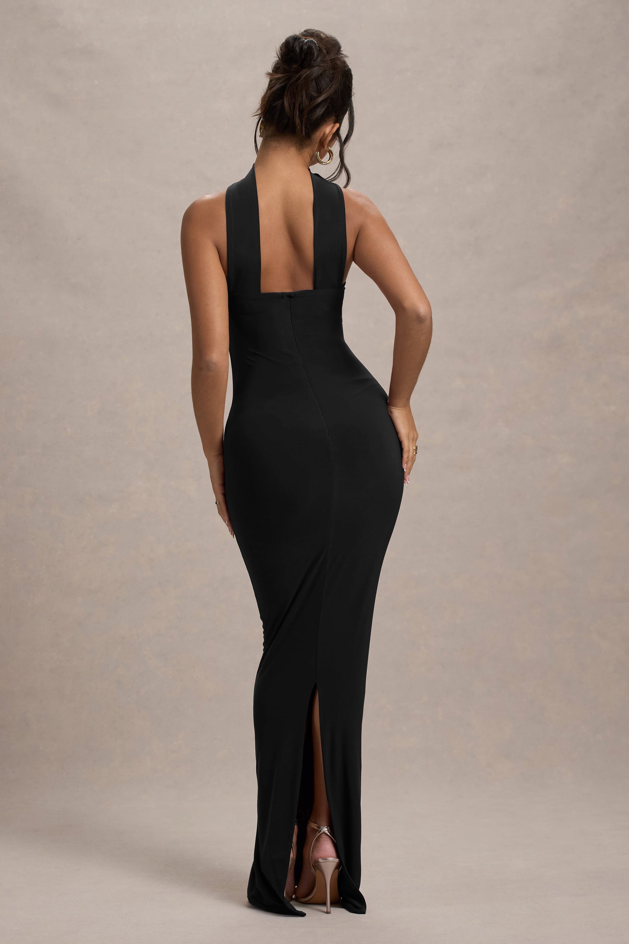 Nobu | Czarna Sukienka Maxi z dekoltem typu Bandeau i kołnierzem typu Halter