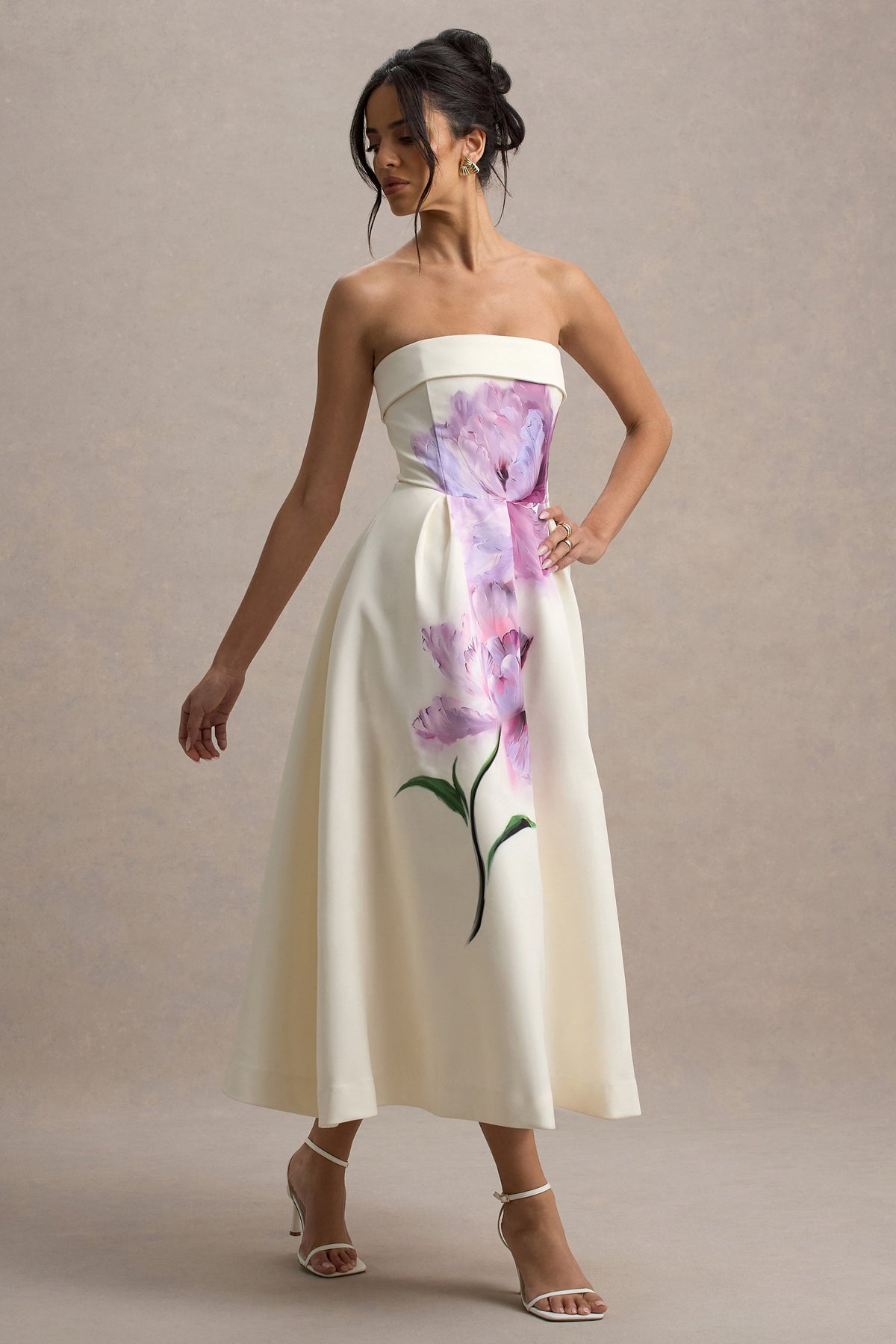 Annalise | Skater Sukienka Midi z Nadrukiem Piwonii i Dekoltem Typu Bandeau