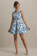 Paulie | Niebieska sukienka mini w porcelanowy print typu skater
