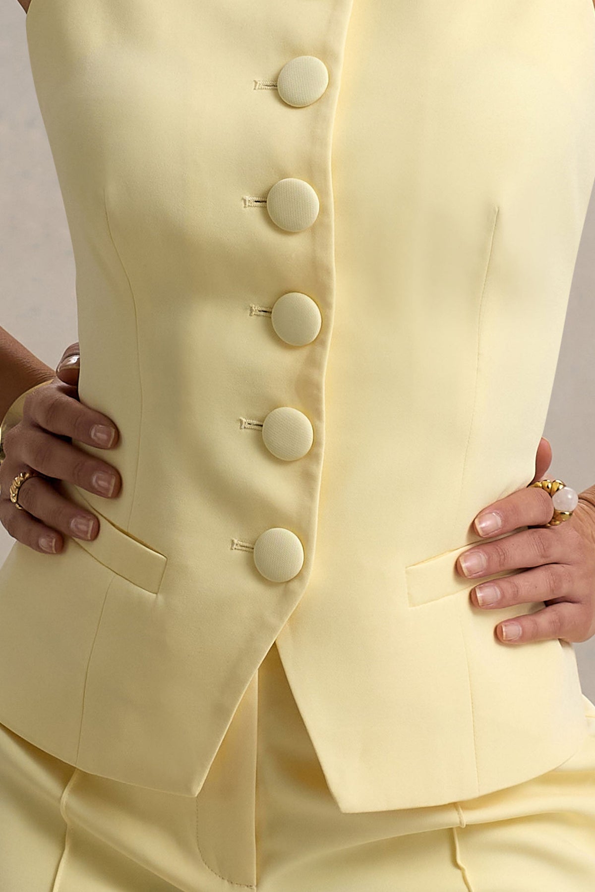 Nellie | Cytrynowy Dopasowany Top Zapinany na Guziki