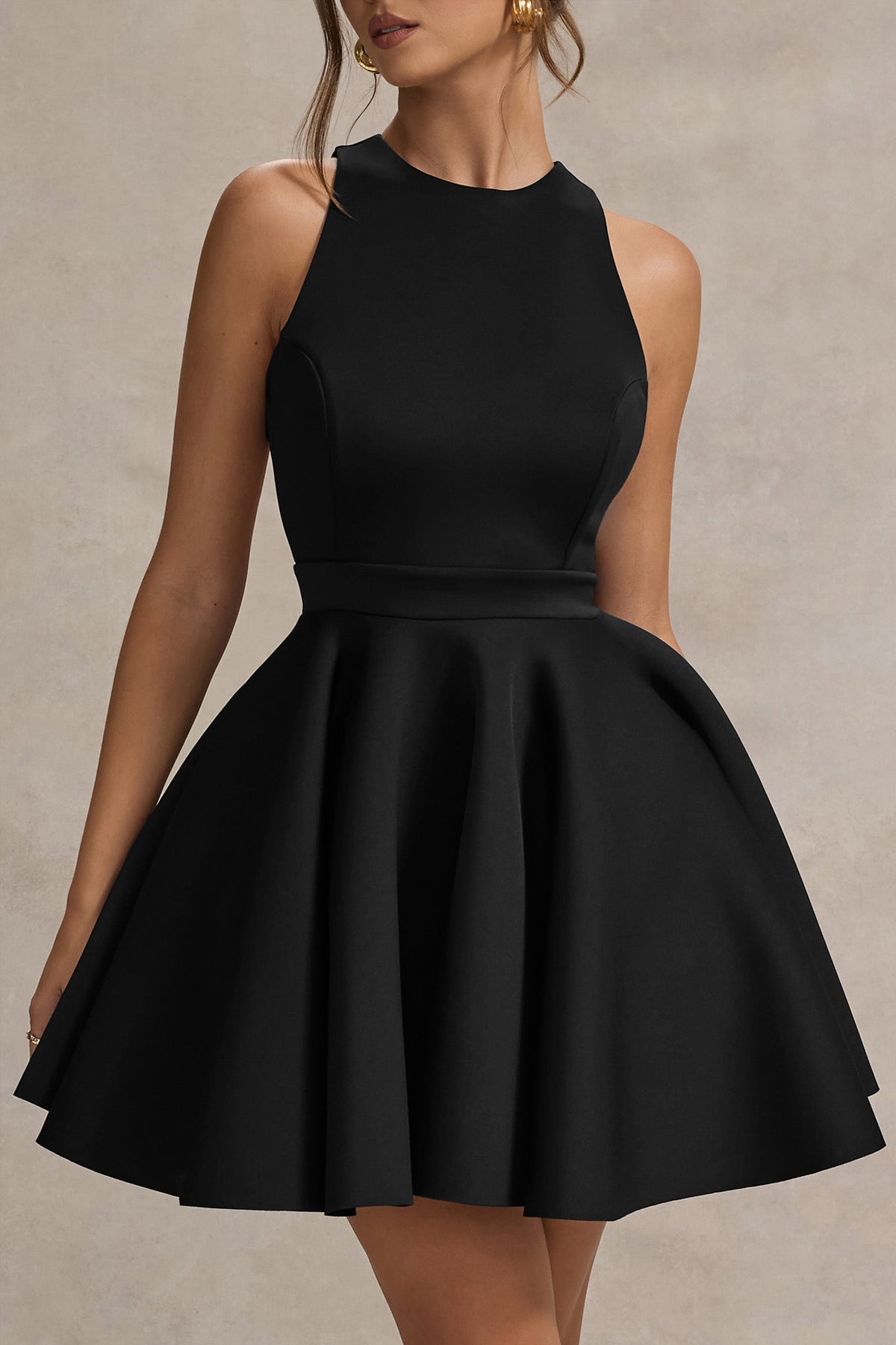 Waverly | Czarna Sukienka Mini typu Skater z dekoltem typu racer, bez ramiączek