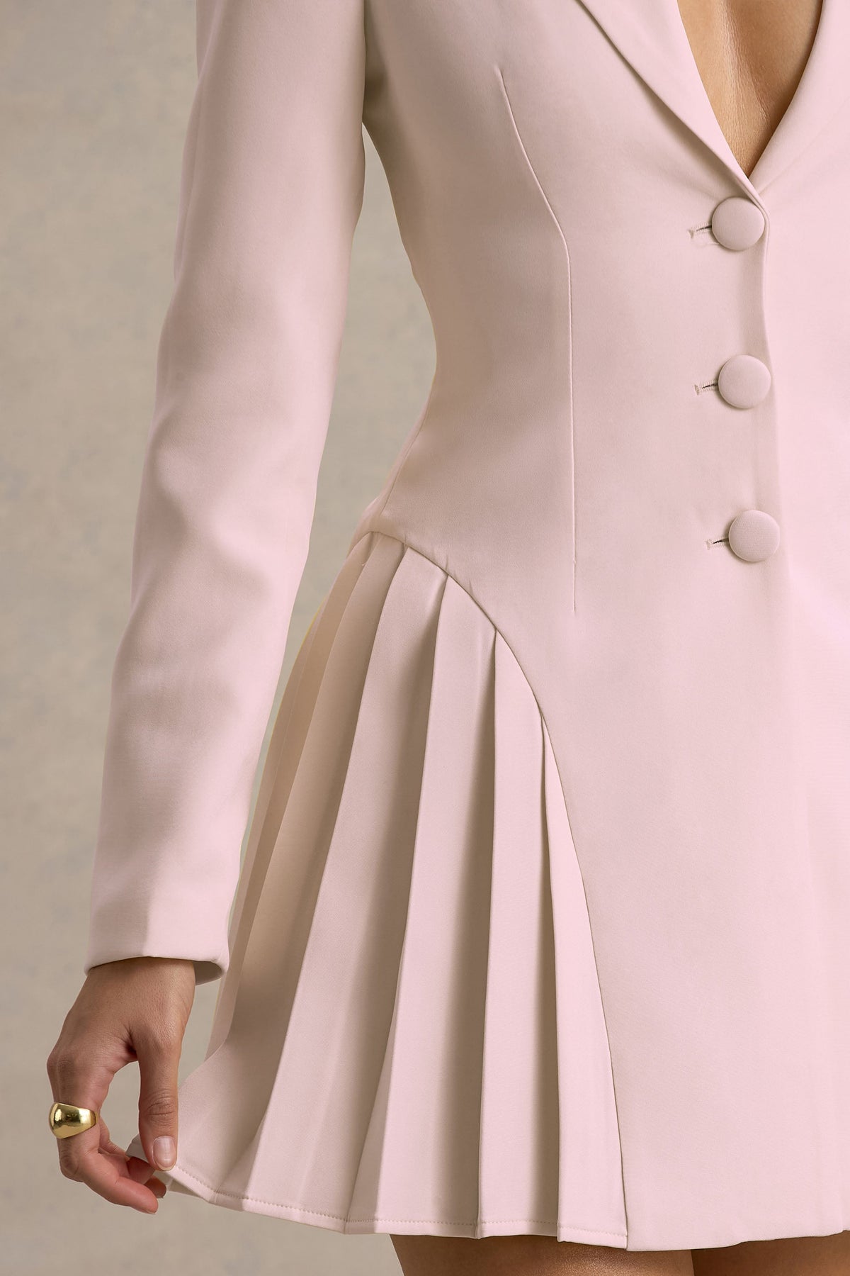 Blossoming | Różowa Sukienka Mini z Dekoltem w Szpic i Plisowaniem