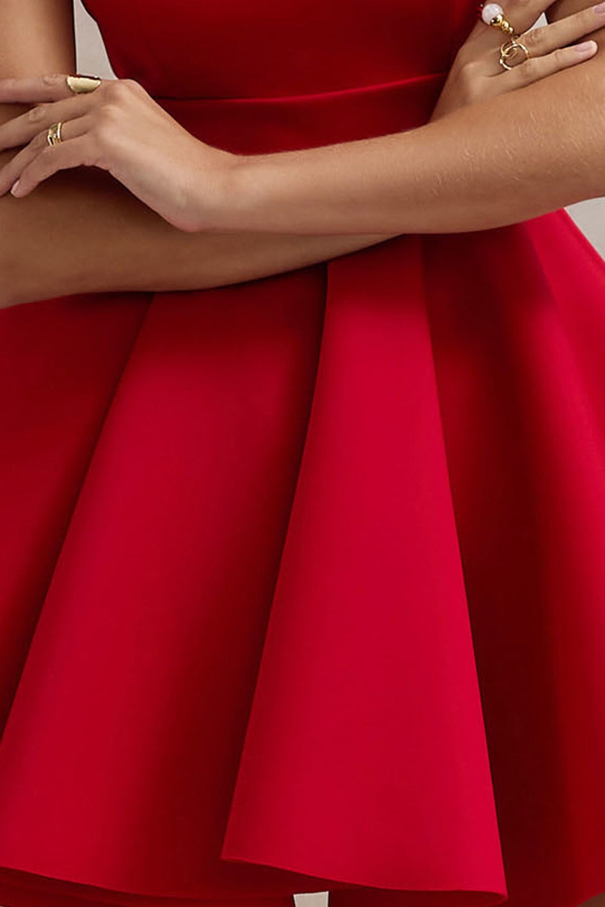 Waverly | Czerwona Sukienka Mini typu Skater z dekoltem typu racer, bez ramiączek