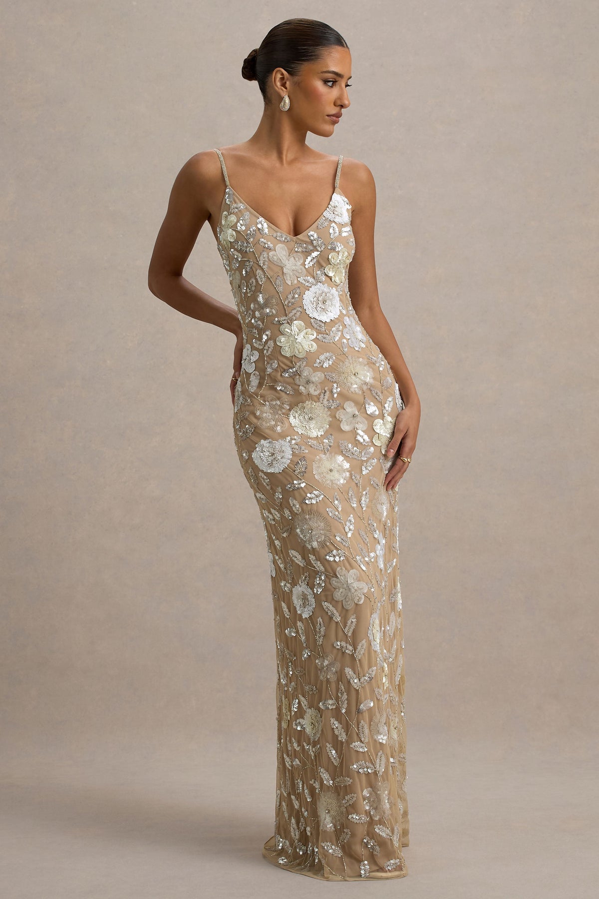 Gemini | Kwiatowa cekinowa zdobiona sukienka maxi na cienkich ramiączkach