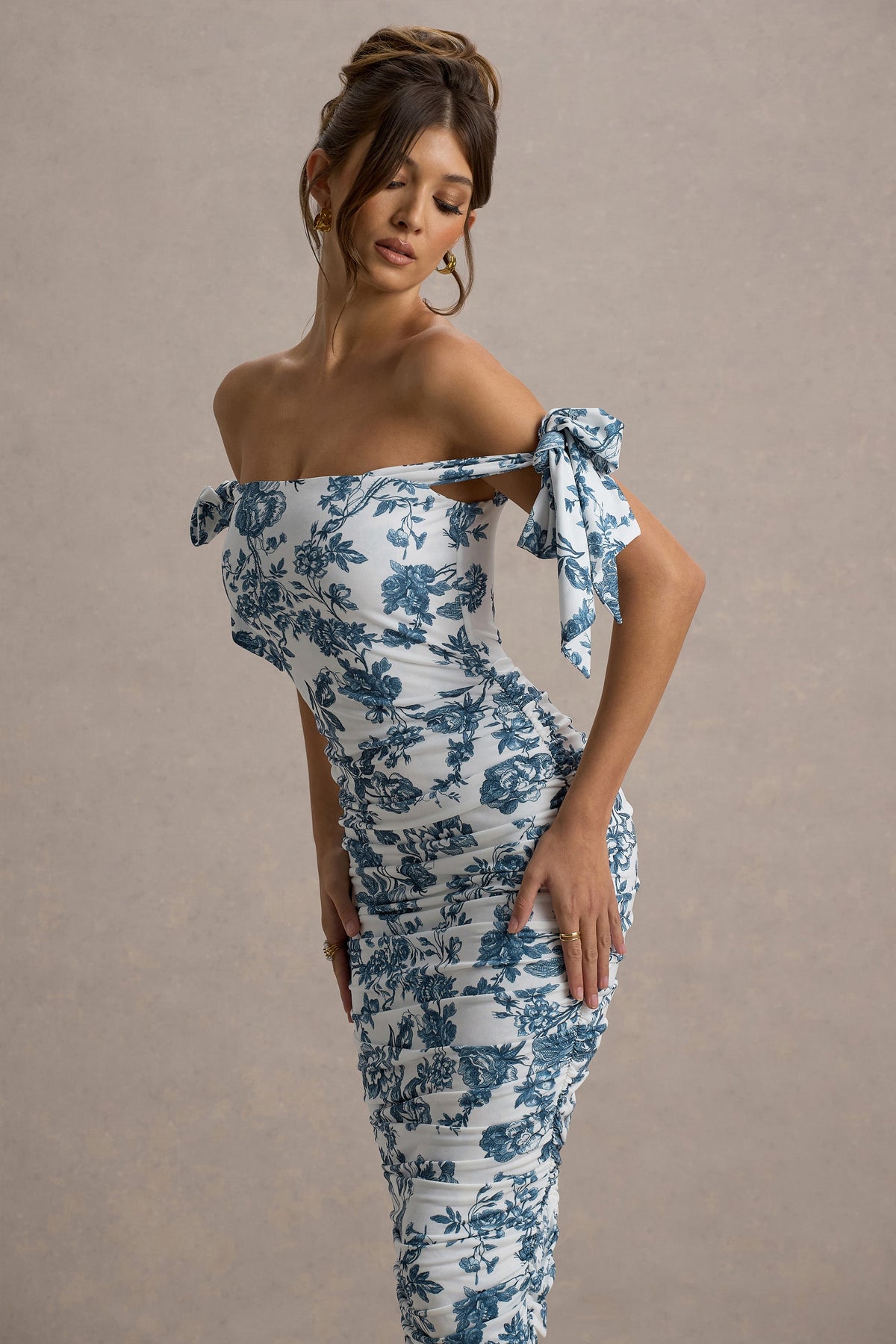 uploaded_image_4_083qa