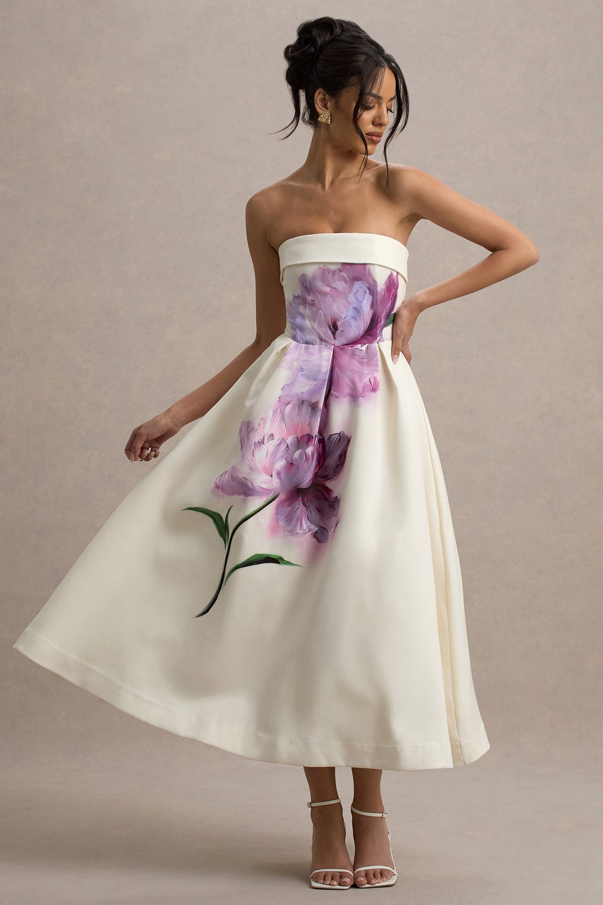 Annalise | Skater Sukienka Midi z Nadrukiem Piwonii i Dekoltem Typu Bandeau